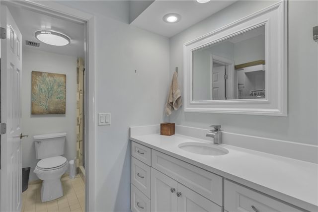 24 Plantation Drive 205, Vero Beach, FL 32966