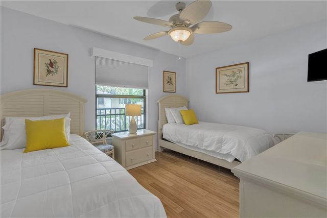 24 Plantation Drive 205, Vero Beach, FL 32966