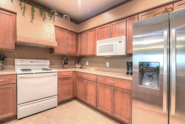 16307 E ARROW Drive E 106, Fountain Hills, AZ 85268