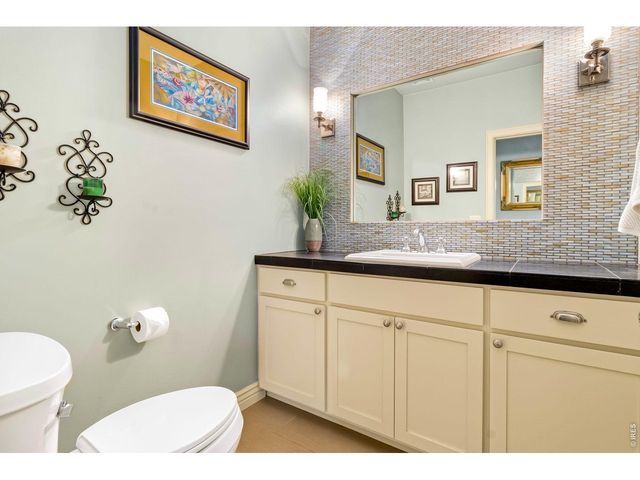 6053 Woodcliffe Dr, Windsor, CO 80550