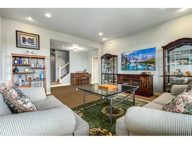 6053 Woodcliffe Dr, Windsor, CO 80550