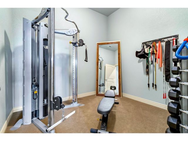 6053 Woodcliffe Dr, Windsor, CO 80550