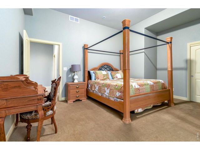 6053 Woodcliffe Dr, Windsor, CO 80550