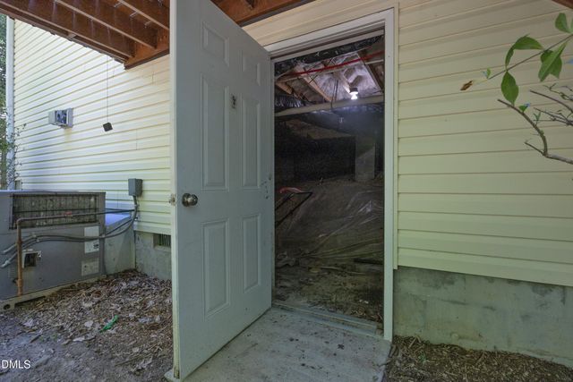 222 Ruby Ridge Road, Durham, NC 27703