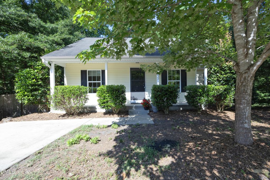 222 Ruby Ridge Road, Durham, NC 27703