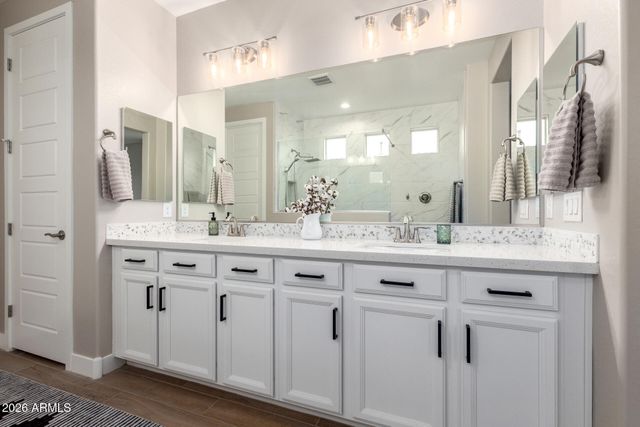 17282 W DAHLIA Drive, Surprise, AZ 85388