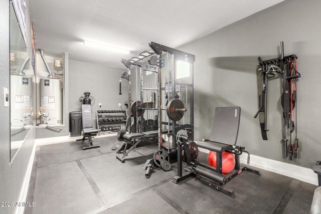 17282 W DAHLIA Drive, Surprise, AZ 85388