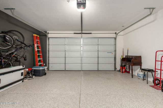 17282 W DAHLIA Drive, Surprise, AZ 85388