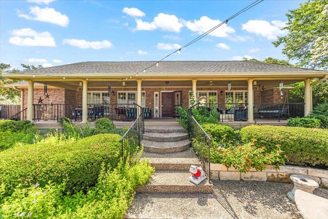 50 Brookmeadow DR, Wimberley, TX 78676