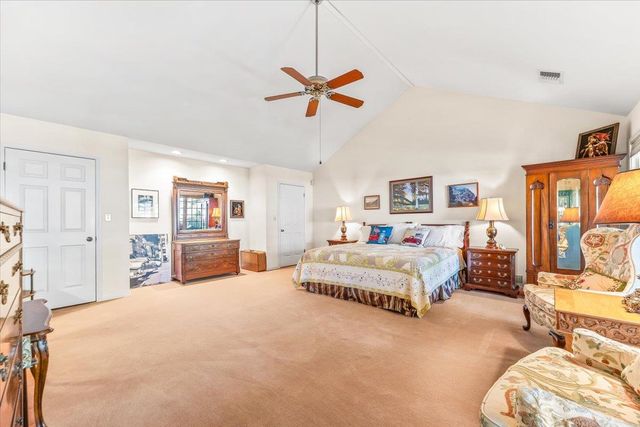50 Brookmeadow DR, Wimberley, TX 78676