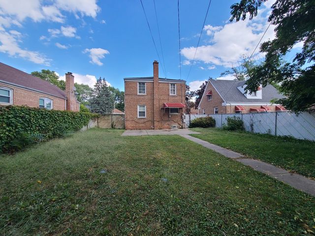 14216 S Michigan Avenue, Riverdale, IL 60827