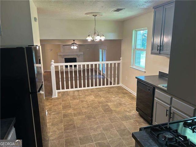 4586 High Gate Lane, Lithonia, GA 30038