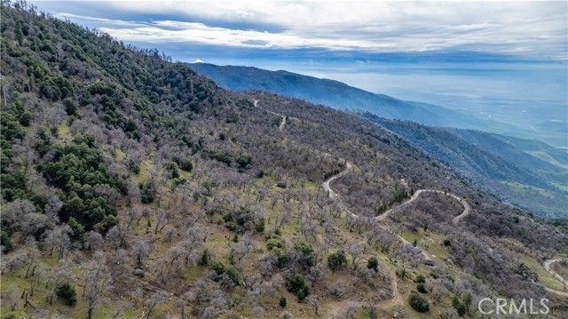 27000 El Camino Drive, Tehachapi, CA 93561