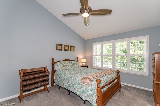 118 Kensington Court, Aurora, OH 44202