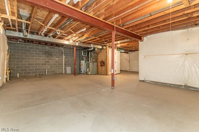 118 Kensington Court, Aurora, OH 44202