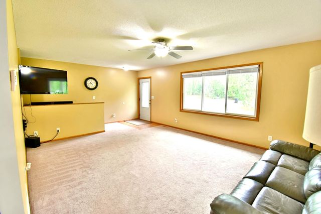 2404 76th Avenue, Princeton, MN 55371