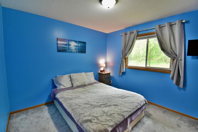 2404 76th Avenue, Princeton, MN 55371