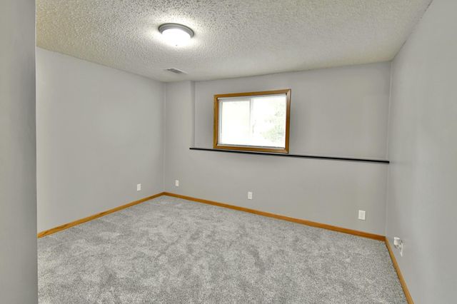 2404 76th Avenue, Princeton, MN 55371