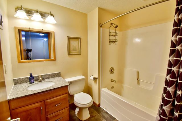 2404 76th Avenue, Princeton, MN 55371