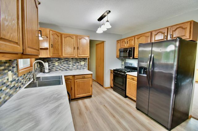 2404 76th Avenue, Princeton, MN 55371