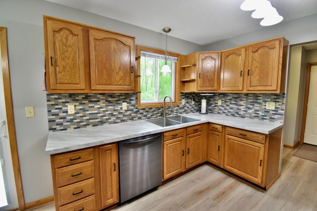 2404 76th Avenue, Princeton, MN 55371