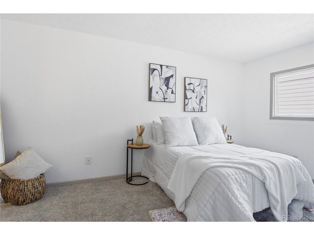 22 Stovel Cir, Colorado Springs, CO 80916
