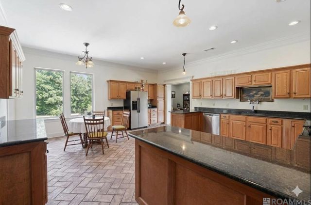 12611 Old Hammond Hwy, Baton Rouge, LA 70816