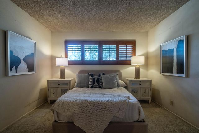 44841 San Jacinto Avenue, Palm Desert, CA 92260