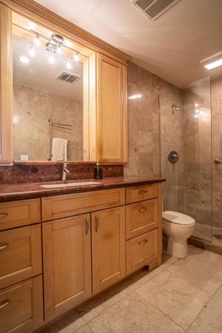 44841 San Jacinto Avenue, Palm Desert, CA 92260