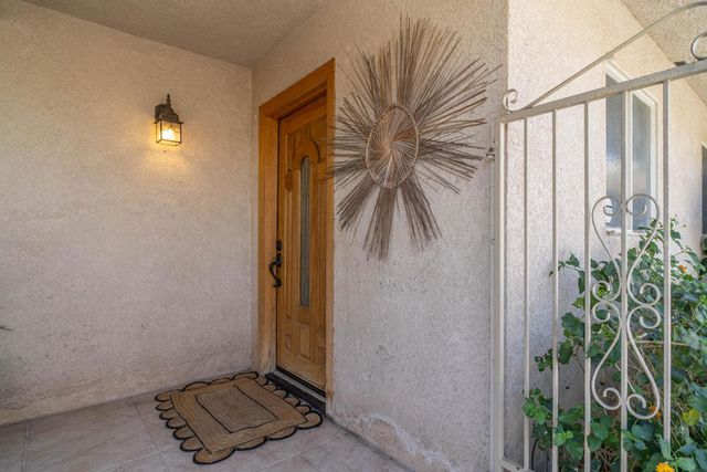 44841 San Jacinto Avenue, Palm Desert, CA 92260