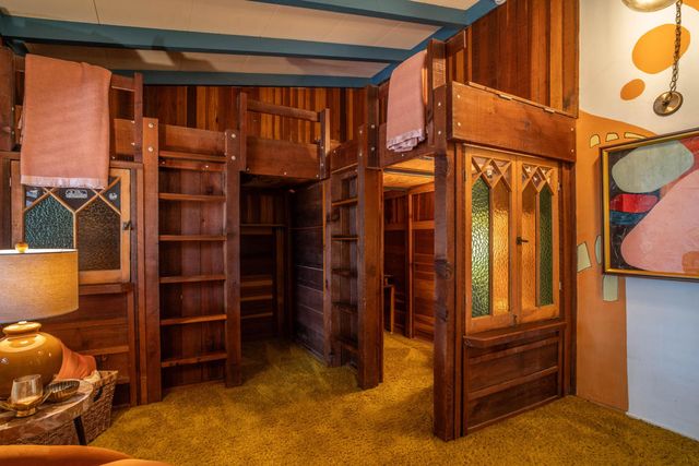 44841 San Jacinto Avenue, Palm Desert, CA 92260