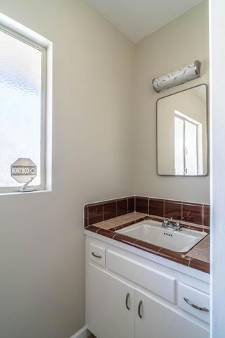 44841 San Jacinto Avenue, Palm Desert, CA 92260