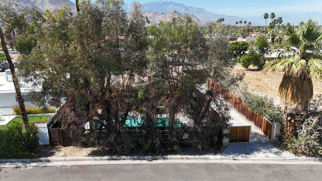 44841 San Jacinto Avenue, Palm Desert, CA 92260