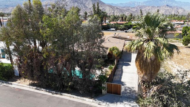 44841 San Jacinto Avenue, Palm Desert, CA 92260