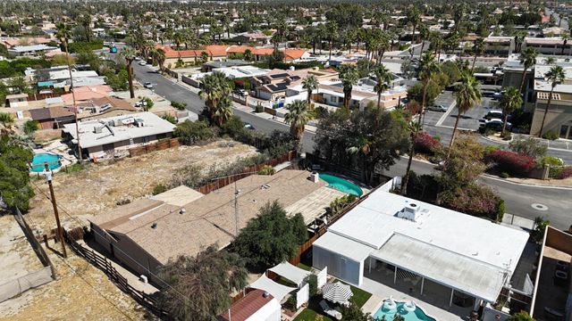 44841 San Jacinto Avenue, Palm Desert, CA 92260