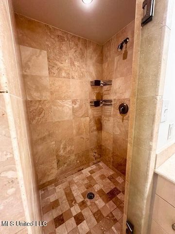 1899 Beach Boulevard, 1004, Biloxi, MS 39531