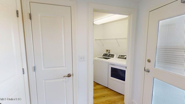 1899 Beach Boulevard, 1004, Biloxi, MS 39531