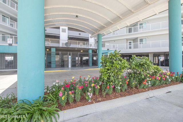 1899 Beach Boulevard, 1004, Biloxi, MS 39531