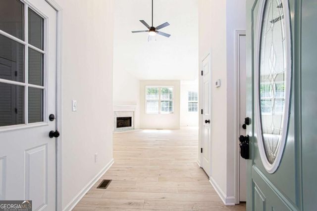 8071 Beachwood Drive, Murrayville, GA 30564