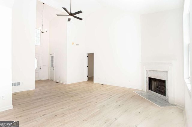 8071 Beachwood Drive, Murrayville, GA 30564