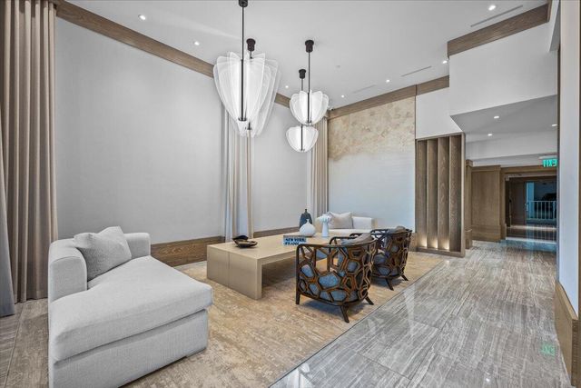3170 S Ocean Boulevard 502n, Palm Beach, FL 33480