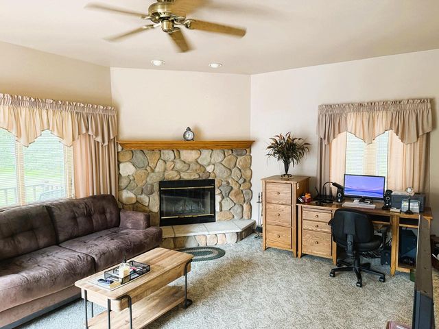 7155 S 49th STREET, Franklin, WI 53132