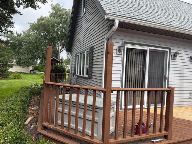 7155 S 49th STREET, Franklin, WI 53132