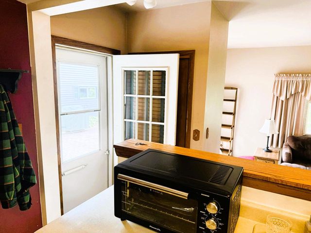 7155 S 49th STREET, Franklin, WI 53132