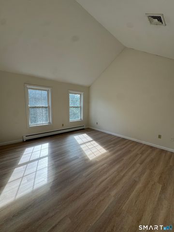 52 Middle Road, Preston, CT 06365