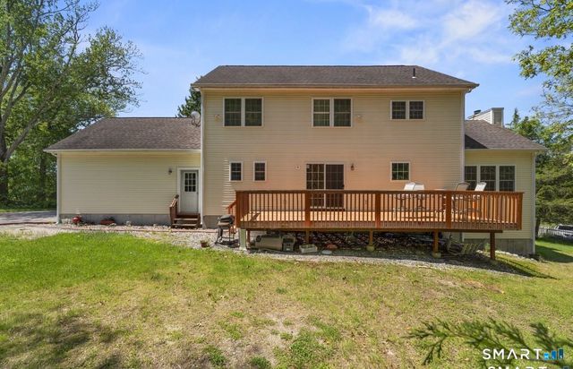 52 Middle Road, Preston, CT 06365