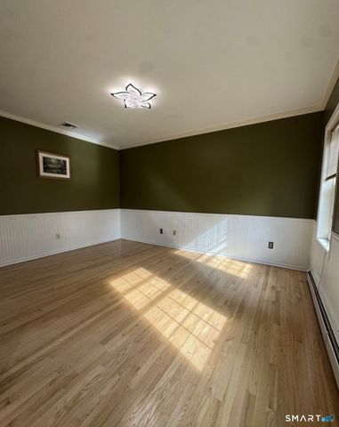 52 Middle Road, Preston, CT 06365