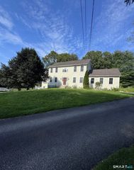 52 Middle Road, Preston, CT 06365