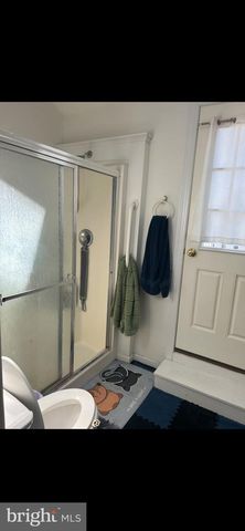 3 ADELENE AVE, Newark, DE 19711