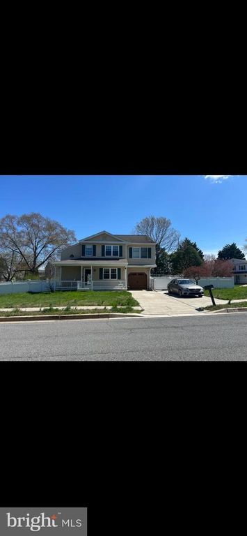 3 ADELENE AVE, Newark, DE 19711